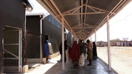 Women collecting rations, Ifo Camp, Dadaab, photo by Anooradha Iyer Siddiqi