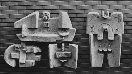 Apartment Building Lobby, 1955. Courtesy of the Nivola family archive. Norman Oberferst, photographer.